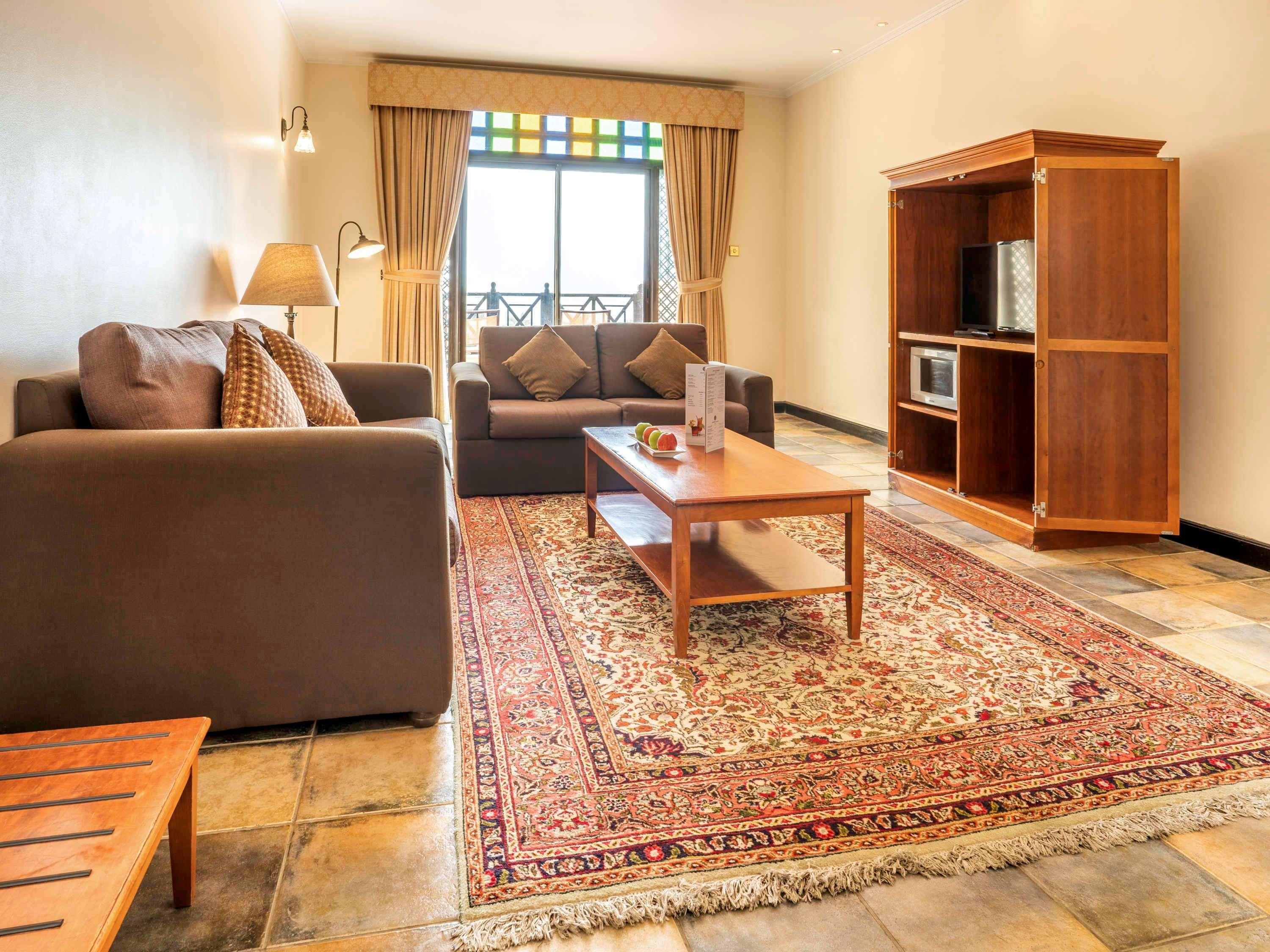 Novotel Bahrain Al Dana 4*