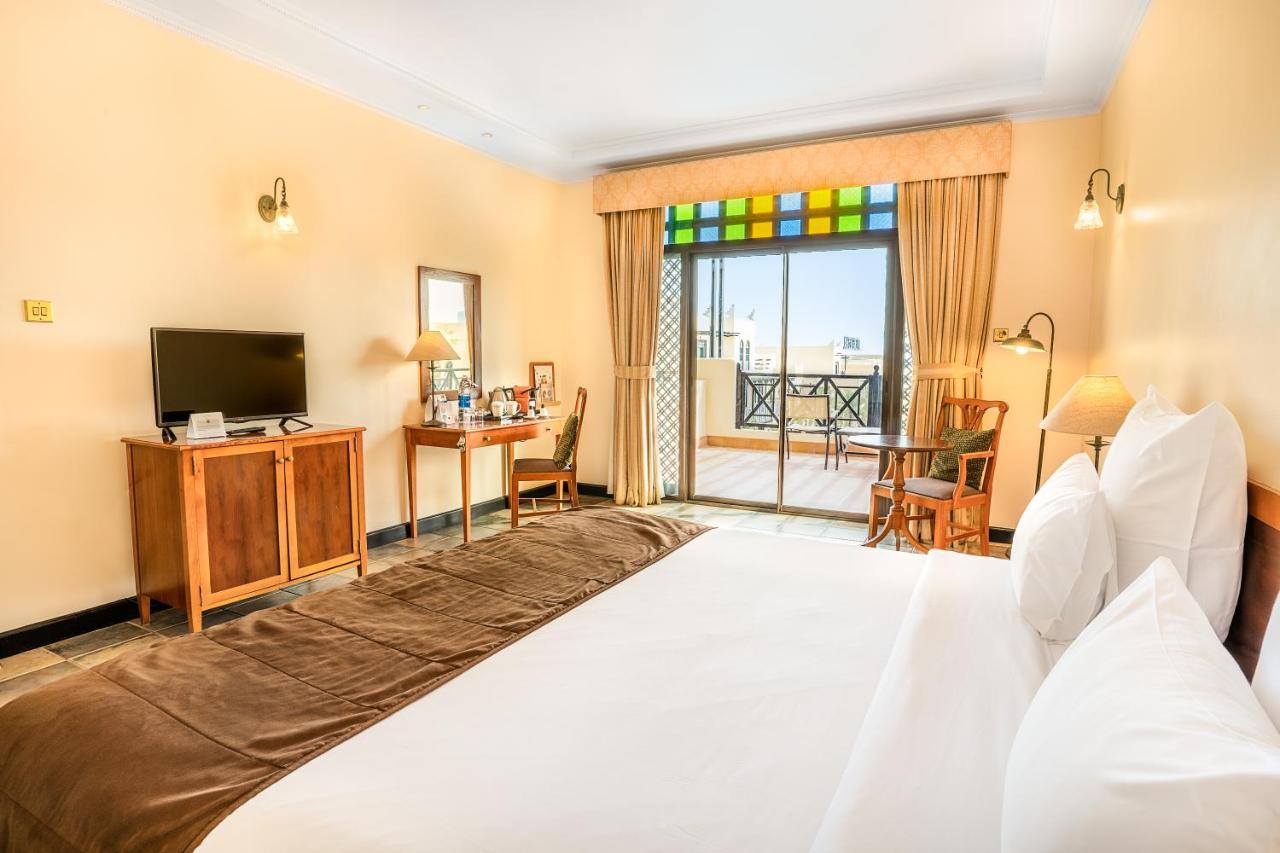 Resort Novotel Bahrain Al Dana 4*