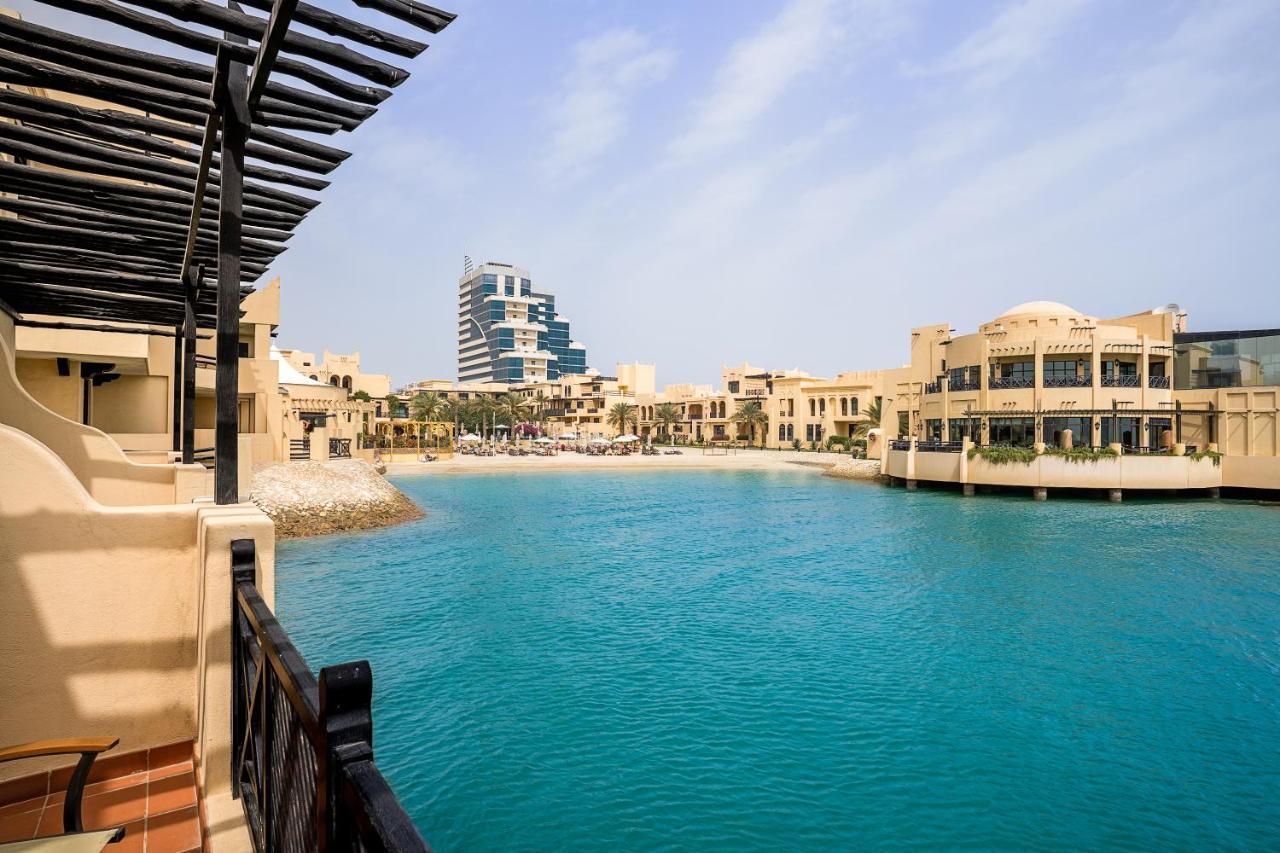 Novotel Bahrain Al Dana 4*